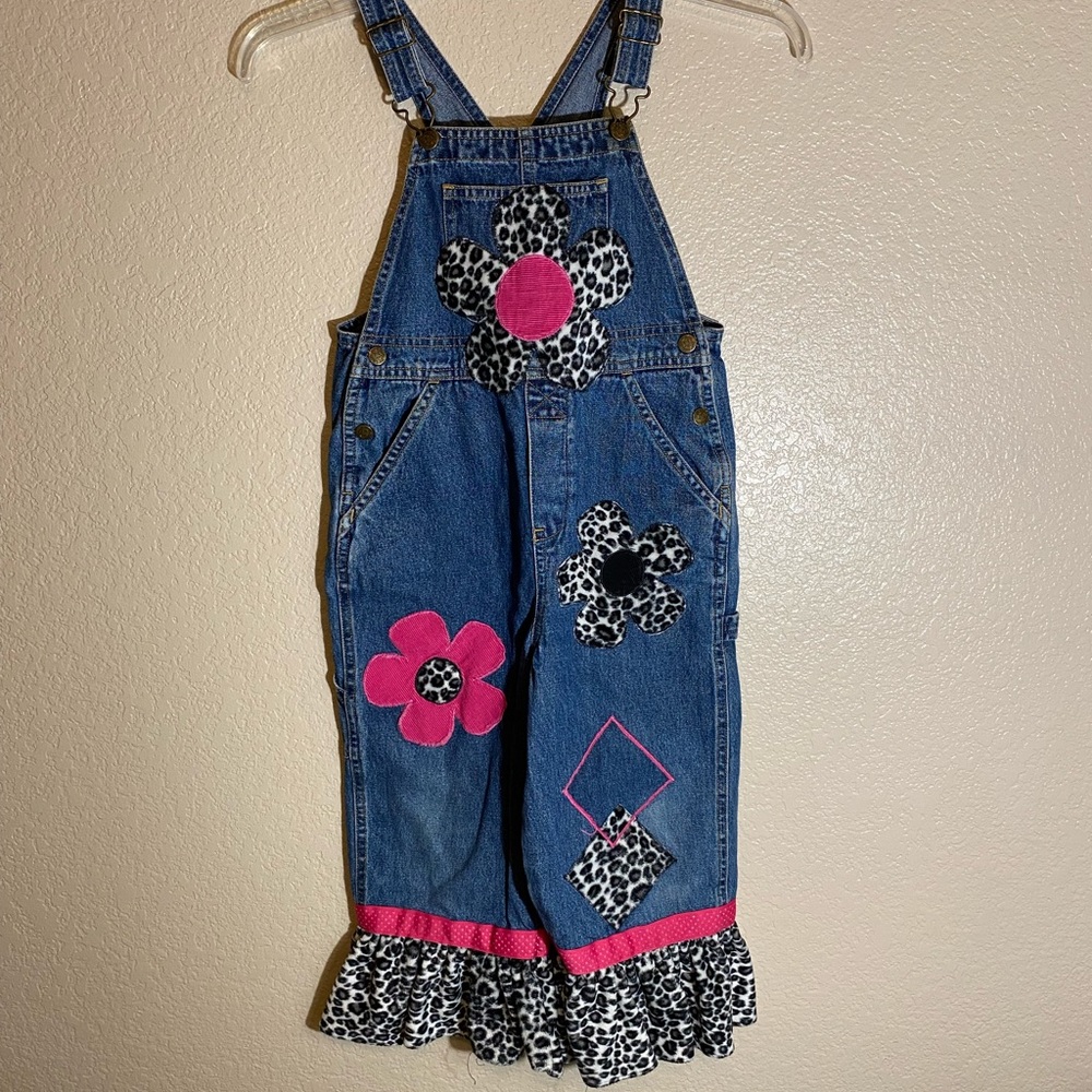Cute Faded Glory overalls for girls. Dark denim with pink flower, leopard print